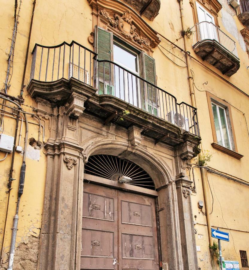 La Gatta Cenerentola * Neapel